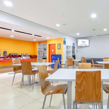 Sleep Inn Leon Antares Dış mekan fotoğraf